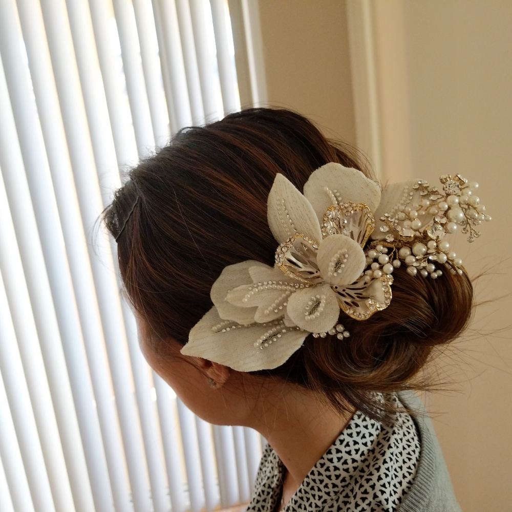 Floral Headpiece with Pearls and Crystals - Picture 3 of 4